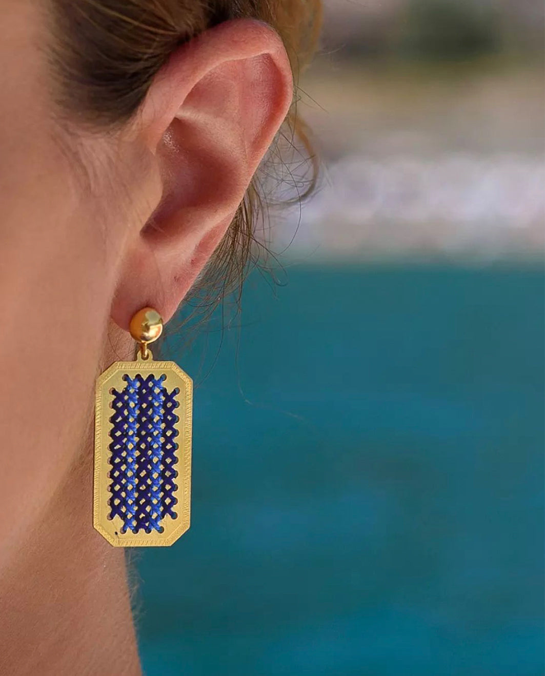 Parallel Motivo earrings